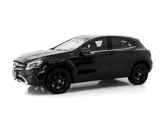MERCEDES-BENZ GLA 200 1.6 CGI FLEX ADVANCE 7G-DCT MERCEDES-BENZ GLA 200 1.6 CGI FLEX ADVANCE 7G-DCT